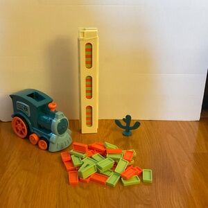 Domino Train